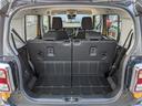 トランクルーム:リアシートのアレンジで荷室の広さも様々に!
