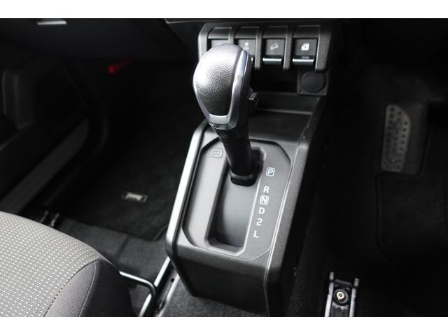 ジムニー ＸＬ　４ＷＤ・４ＡＴ　衝突被害軽減Ｓ非装着車・ケンウッドナビ　★中古車ご成約時にスズキ安心メンテナンスパックをご加入で、スズキ純正ナビ本体１５％ＯＦＦ！！、またはスズキ純正オプション本体１５％ＯＦＦ！！（工賃・付属品は別途頂戴いたします★（9枚目）