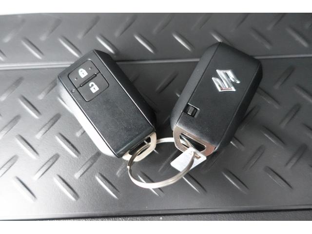 ジムニー ＸＬ　４ＷＤ・４ＡＴ　衝突被害軽減Ｓ非装着車・ケンウッドナビ　★中古車ご成約時にスズキ安心メンテナンスパックをご加入で、スズキ純正ナビ本体１５％ＯＦＦ！！、またはスズキ純正オプション本体１５％ＯＦＦ！！（工賃・付属品は別途頂戴いたします★（41枚目）