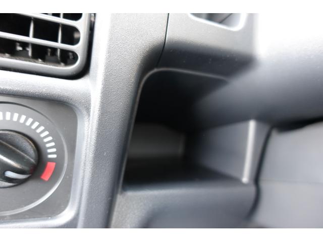 キャリイトラック ＫＣエアコン・パワステ農繁　７型４ＷＤ・５ＭＴ衝突被害軽減Ｓ　★中古車ご成約時にスズキ安心メンテナンスパックをご加入で、スズキ純正ナビ本体１５％ＯＦＦ！！、またはスズキ純正オプション本体１５％ＯＦＦ！！（工賃・付属品は別途頂戴いたします★（25枚目）