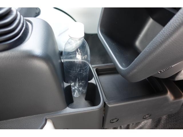 キャリイトラック ＫＣエアコン・パワステ農繁　７型４ＷＤ・５ＭＴ衝突被害軽減Ｓ　★中古車ご成約時にスズキ安心メンテナンスパックをご加入で、スズキ純正ナビ本体１５％ＯＦＦ！！、またはスズキ純正オプション本体１５％ＯＦＦ！！（工賃・付属品は別途頂戴いたします★（27枚目）