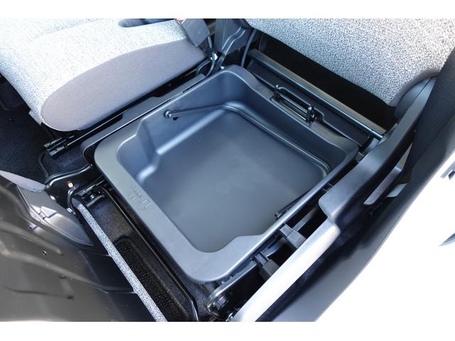 スペーシア ＨＹＢＲＩＤ　Ｘ　ＦＦ　ＬＥＤヘッドランプ・オーディオレス　★中古車かえるプランご成約で、スズキ純正ナビ本体３０％ＯＦＦ！！、またはスズキ純正オプション本体３０％ＯＦＦ！！（工賃・付属品は別途頂戴いたします）★（24枚目）