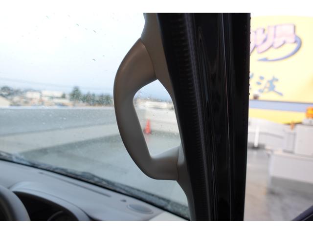 エブリイワゴン ＰＺターボスペシャル　ハイルーフ　６型　４ＷＤ　オーディオ付　★初売りご成約特典♪　スズキ純正前後ドラレコ本体５０％ＯＦＦ！！（工賃・付属品は別途頂戴致します）さらに、下廻り防錆塗装３０％ＯＦＦ！！　他★（40枚目）