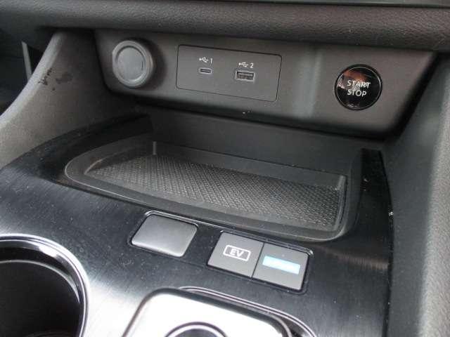 エクストレイル １．５　Ｘ　メモリーナビ　ＡＶＭ　オートＢドア　１００Ｖ　ＡＣ　アラウンドビューモニター　レーンキープアシスト　踏み間違い防止装置　１オーナー　ＬＥＤ　盗難防止システム　スマートキー　レーダークルーズ　アルミホイール　ＥＴＣ　エアコン　パワーステアリング（19枚目）