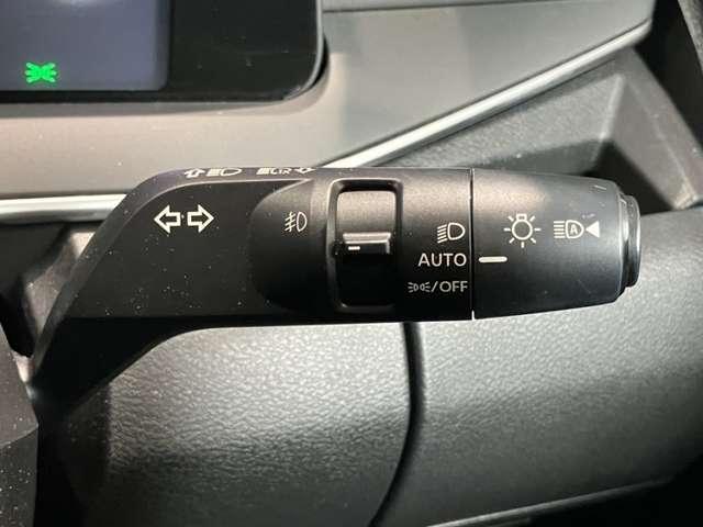 ノート 1.2 X メモリーナビ AVM ドラレコ LEDフォグ ETC リアカメラ 衝突被害軽減ブレ-キ 全方位カメラ ETC付 アルミ LEDヘッドライト レーンアシスト インテリジェントキー ワンオーナー ドラレコ アイドリングストップ 整備記録簿 盗難防止システム(10枚目)