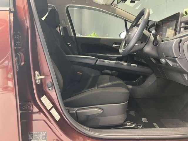 ノート 1.2 X メモリーナビ AVM ドラレコ LEDフォグ ETC リアカメラ 衝突被害軽減ブレ-キ 全方位カメラ ETC付 アルミ LEDヘッドライト レーンアシスト インテリジェントキー ワンオーナー ドラレコ アイドリングストップ 整備記録簿 盗難防止システム(13枚目)