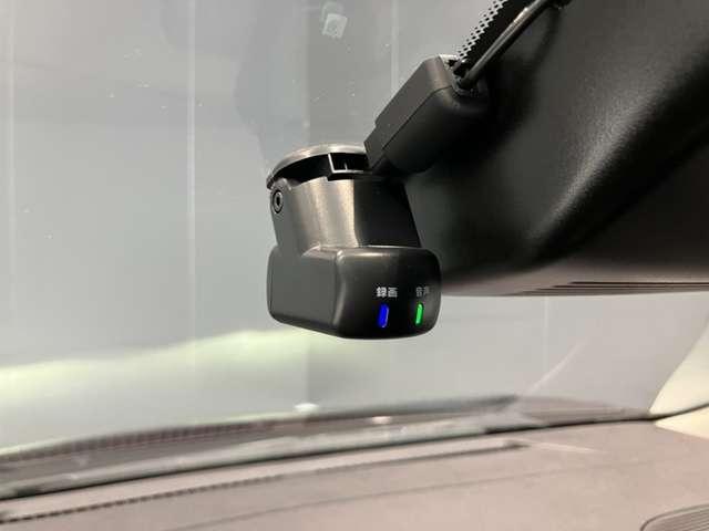 ノート 1.2 X メモリーナビ AVM ドラレコ LEDフォグ ETC リアカメラ 衝突被害軽減ブレ-キ 全方位カメラ ETC付 アルミ LEDヘッドライト レーンアシスト インテリジェントキー ワンオーナー ドラレコ アイドリングストップ 整備記録簿 盗難防止システム(15枚目)