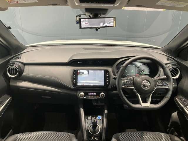 キックス １．２　Ｘ　（ｅ－ＰＯＷＥＲ）　ルーフスポイラー前後アンダープロテクター　ナビ＆ＴＶ　ワンオ－ナ－車　追従クルコン　スマートキー　ＬＥＤヘッド　レーンアシスト　パワーステアリング　盗難防止システム　ドライブレコーダー　ＥＴＣ　整備記録簿有　メモリーナビ　サイドエアバッグ（3枚目）