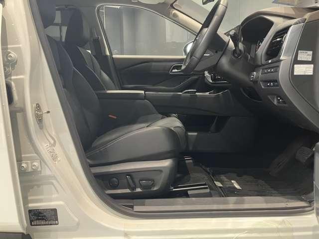 エクストレイル 1.5 G e-4ORCE 4WD ガラスルーフ BOSEサウンド ルーフレール ガラスルーフ 1オーナー パークアシスト 寒冷地仕様 LEDヘッドランプ ナビTV スマートキー レーダークルーズ LKA キーフリー ETC 4WD アルミホイール メモリーナビ 記録簿 PS PW(14枚目)