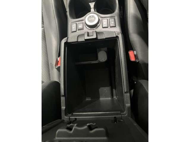 エクストレイル 2.0 20X 3列車 4WD 社外メモリーナビ AVM シートヒーター 誤発信抑制機能 車線逸脱防止 フルタイム4WD 盗難防止システム バックモニター オートエアコン ナビ&TV スマ-トキ- アルミ ETC付 PS メモリーナビゲーション パワーウィンドウ 寒冷地(17枚目)