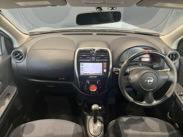 マーチ １．２　ＮＩＳＭＯ　メモリーナビ　ドラレコ　ＥＴＣ　Ｗエアバッグ　定期点検記録簿　アイスト　ナビＴＶ　スマートキ　オートエアコン　メモリナビ　キーフリー　ＡＷ　パワーウィンドウ　エアバック　ＡＢＳ　ワンセグ　ＥＴＣ　パワステ　ドライブレコーダー（3枚目）