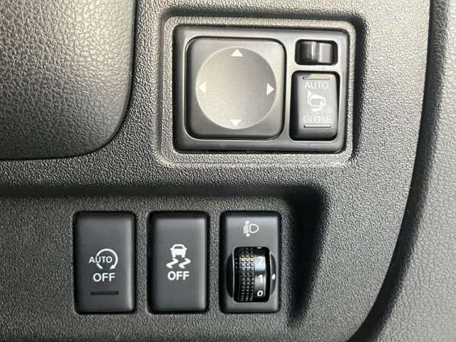 マーチ １．２　ＮＩＳＭＯ　メモリーナビ　ドラレコ　ＥＴＣ　Ｗエアバッグ　定期点検記録簿　アイスト　ナビＴＶ　スマートキ　オートエアコン　メモリナビ　キーフリー　ＡＷ　パワーウィンドウ　エアバック　ＡＢＳ　ワンセグ　ＥＴＣ　パワステ　ドライブレコーダー（7枚目）