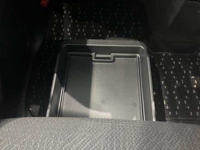 ルークス ６６０　ハイウェイスターＸ　元社用車　メモリーナビ　ＡＶＭ　両側オートＳ　アイスト　衝突被害軽減ブレ－キ　マルチビューカメラ　車線逸脱警報装置　ＬＥＤ　スマートキー　パワーウィンドウ　ワンオーナー　カーテンエアバック　ドライブレコーダー　ナビＴＶ　バックカメラ　記録簿（19枚目）