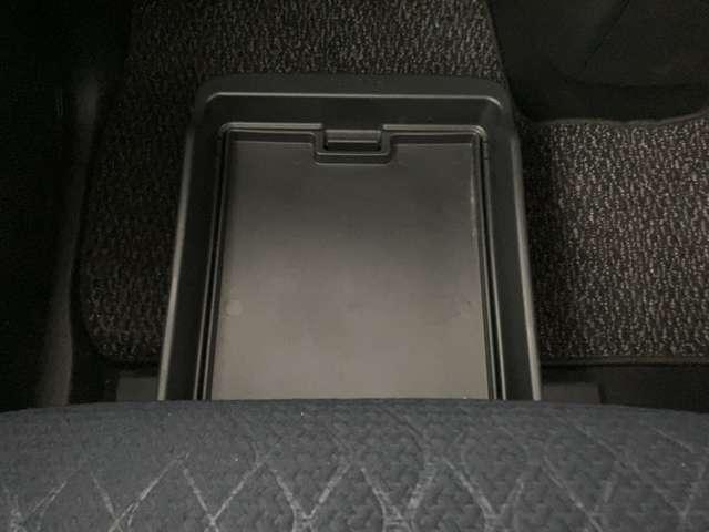 ルークス ６６０　ハイウェイスターＸ　プロパイロット　エディション　メモリーナビ　ＡＶＭ　両側オートＳ　快適パックＡ　左右パワースライドドア　アイドリング　イモビ　パノラマモニター　助手席エアバッグ　衝突軽減ブレーキ　ＰＷ　ナビ＆ＴＶ　１セグ　ＬＥＤヘッドライト　ＬＤＷ　スマートキー　ワンオーナー車　バックカメラ（18枚目）