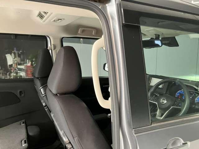 ルークス ６６０　ハイウェイスターＸ　プロパイロット　エディション　メモリーナビ　ＡＶＭ　両側オートＳ　快適パックＡ　左右パワースライドドア　アイドリング　イモビ　パノラマモニター　助手席エアバッグ　衝突軽減ブレーキ　ＰＷ　ナビ＆ＴＶ　１セグ　ＬＥＤヘッドライト　ＬＤＷ　スマートキー　ワンオーナー車　バックカメラ（20枚目）