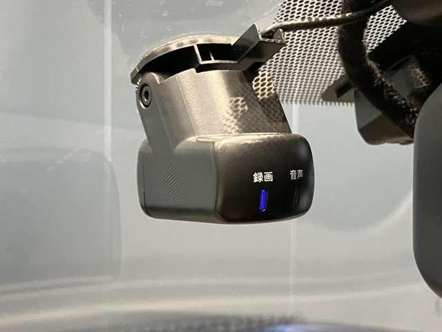 キックス １．２　Ｘ　ツートーン　インテリアエディション　（ｅ－ＰＯＷＥＲ）　メモリーナビ　ＡＶＭ　プロパイロット　ドラレコ　エマージェンシーＢ　セキュリティ　アラウンドモニター　Ｒカメラ　ＬＥＤ　ワンオーナ　エアコン　ドラレコ　スマートキー　記録簿　ＥＴＣ　メモリーナビ　サイドエアバック　ＡＷ　キーレス　寒冷地仕様　ＡＢＳ（18枚目）