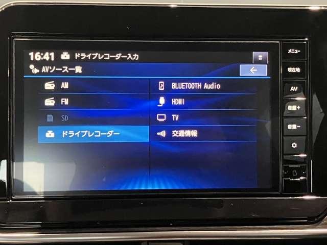 オーラ １．２　Ｇ　元試乗車　メモリーナビ　ドラレコ　ＥＴＣ　自動（被害軽減）ブレーキ　ＬＥＤ　ＬＫＡ　サイドカメラ　ＥＴＣ　ドライブレコーダー　カーテンエアバッグ　イモビライザー　アルミホイール　インテリジェントキー　パワーウィンドウ　フルオートエアコン（4枚目）