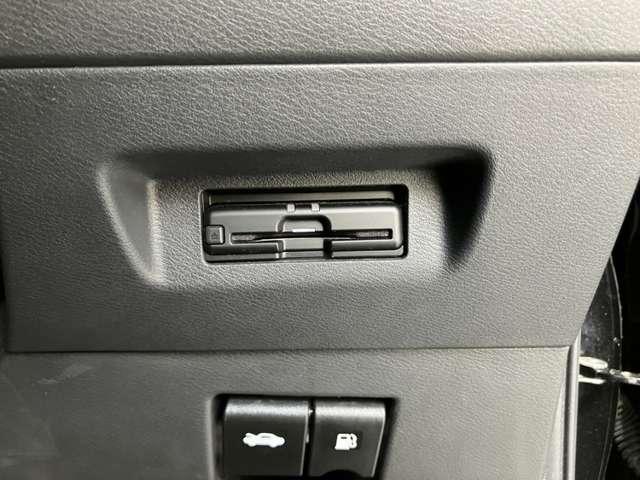 キックス １．２　Ｘ　（ｅ－ＰＯＷＥＲ）　メモリーナビ　ＡＶＭ　プロパイロット　ドラレコ　レーンキープ　アラウンドモニタ　ＬＥＤ　エマージェンシーブレーキ　ドラレコ　スマートキー　ＥＴＣ　アルミホイール　盗難防止システム　バックカメラ　ワンオーナー　アイドリングストップ　レーダークルーズ（12枚目）