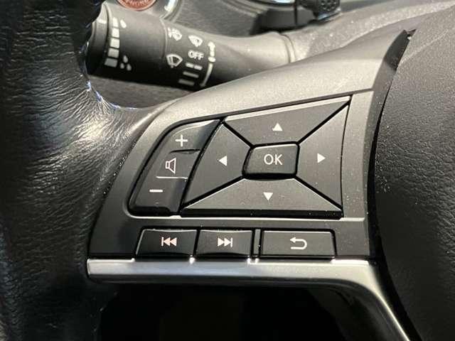 �X�e�A�����O�X�C�b�`���ځI�n���h���ЂƂŎ�𗣂��Ȃ��Ă��^�]�����������炳�Ȃ��Ă����삪�o���ĕ֗��ł���