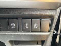 後席の電動スライドドアは運転席のスイッチからも操作可能です♪ 5