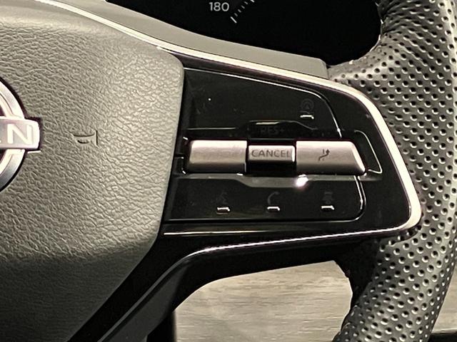 アリア Ｂ６　ｅ－４ＯＲＣＥ　４ＷＤ　当社試乗車アップ　メーカーＯＰナビ・プロパイロット・全周囲カメラ・衝突被害軽減ブレーキ・アルミホイール・ＳＯＳコール・オートエアコン・オートライト・オートバックドア・ＥＴＣ２．０（25枚目）