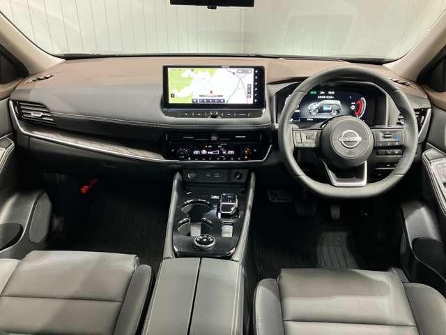 エクストレイル Ｇ　ｅ－４ＯＲＣＥ　１．５　Ｇ　ｅ－４ＯＲＣＥ　４ＷＤ　当社試乗車アップ・メーカーＯＰナビ・全席シートヒーター・ステアリングヒーター・プロパイロット・ＬＥＤヘッドランプ・全周囲カメラ・オートバックドア・ワイヤレス充電器（4枚目）
