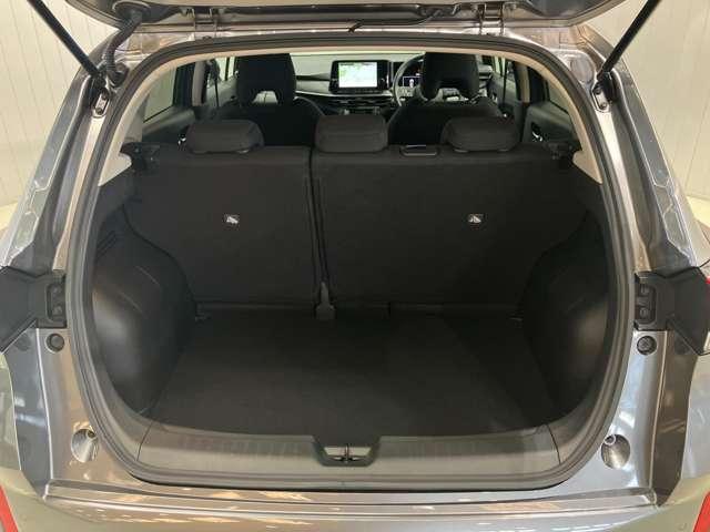 ノート X 1.2 X 当社試乗車アップ・メーカーOPナビ・全周囲カメラ・ETC2.0・プロパイロット・ワイヤレス充電器・LEDヘッドランプ・LEDフォグランプ・ハイビームアシスト(10枚目)