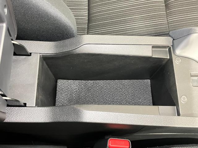 ノート X 1.2 X 当社試乗車アップ・メーカーOPナビ・全周囲カメラ・ETC2.0・プロパイロット・ワイヤレス充電器・LEDヘッドランプ・LEDフォグランプ・ハイビームアシスト(28枚目)