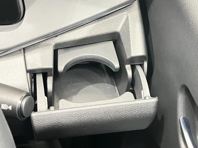 ノート X 1.2 X 当社試乗車アップ・メーカーOPナビ・全周囲カメラ・ETC2.0・プロパイロット・ワイヤレス充電器・LEDヘッドランプ・LEDフォグランプ・ハイビームアシスト(33枚目)