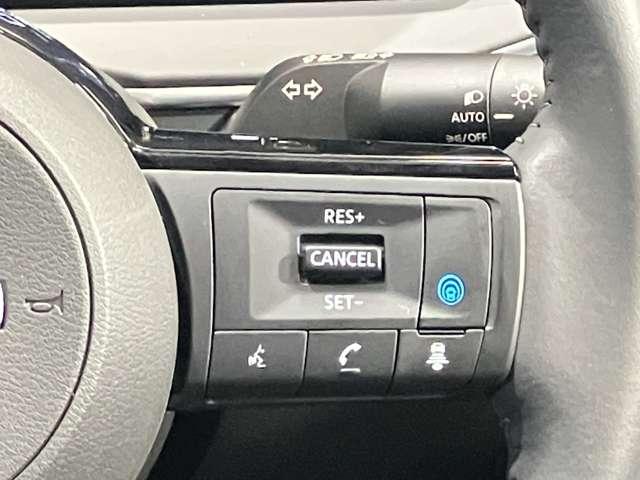 ノート X FOUR 1.2 X FOUR 4WD 当社試乗車アップ・メーカーナビ・アラウンドビューモニター・ワイヤレス受電器・シートヒーター・プロパイロット・SOSコールスイッチ(16枚目)