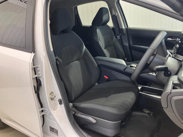 ノート X FOUR 1.2 X FOUR 4WD 当社試乗車アップ・メーカーナビ・アラウンドビューモニター・ワイヤレス受電器・シートヒーター・プロパイロット・SOSコールスイッチ(22枚目)