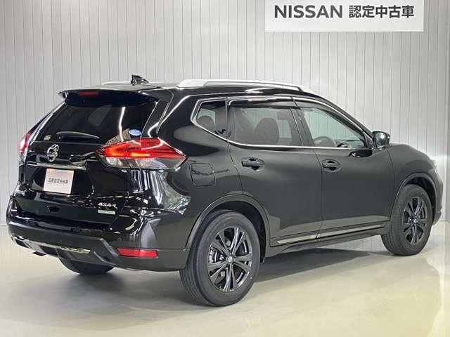 エクストレイル ２．０　２０Ｘｉ　Ｖセレクション　２列車　４ＷＤ　ディーラーＯＰナビ・フロント／リヤシートヒ（2枚目）