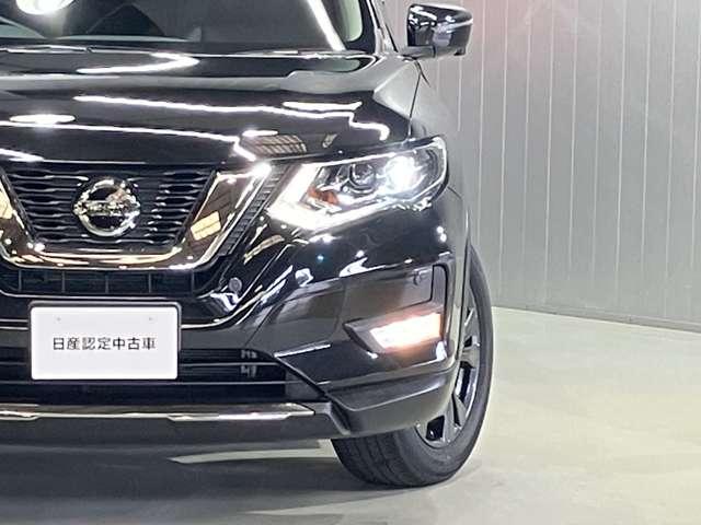 エクストレイル ２．０　２０Ｘｉ　Ｖセレクション　２列車　４ＷＤ　ディーラーＯＰナビ・フロント／リヤシートヒ（8枚目）