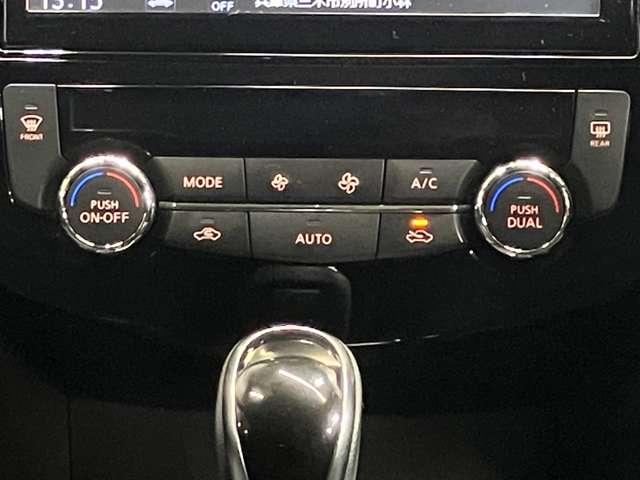 エクストレイル ２．０　２０Ｘｉ　Ｖセレクション　２列車　４ＷＤ　ディーラーＯＰナビ・フロント／リヤシートヒ（20枚目）