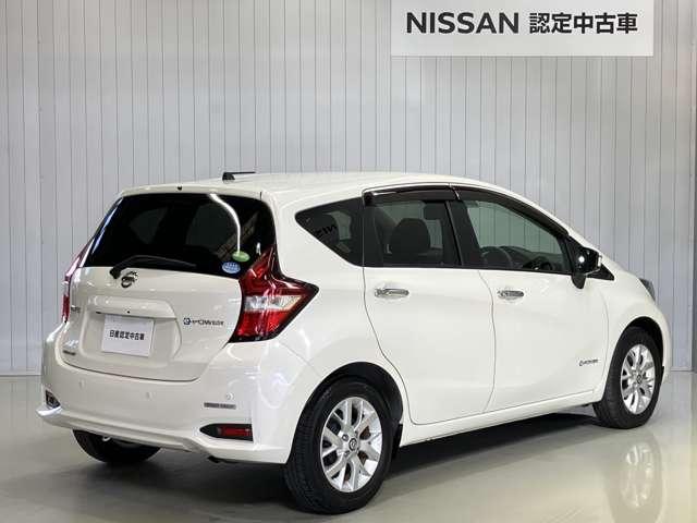 ノート １．２　ｅ－ＰＯＷＥＲ　メダリスト　ワンオーナー・純正ＳＤナビ・アラウンドビュ（2枚目）