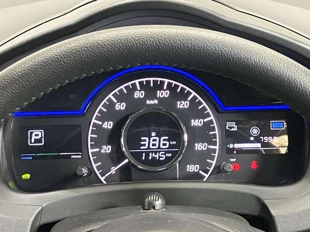 ノート １．２　ｅ－ＰＯＷＥＲ　メダリスト　ワンオーナー・純正ＳＤナビ・アラウンドビュ（3枚目）