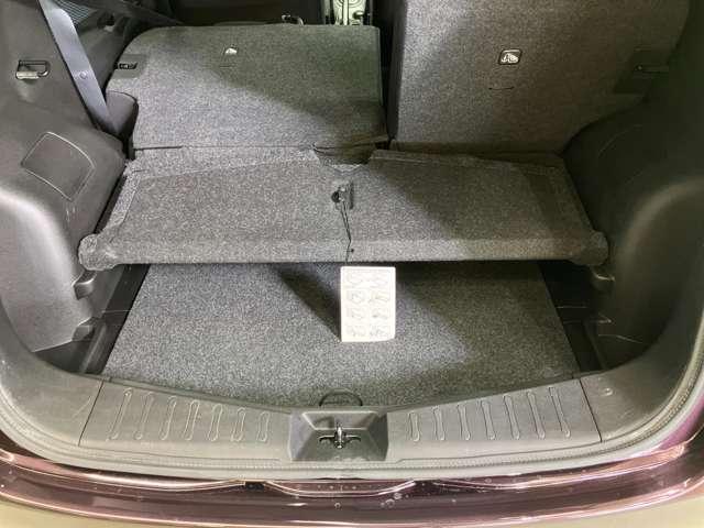 ノート １．２　Ｘ　ＦＯＵＲ　４ＷＤ　メモリーナビ・バックカメラ・ＥＴＣ・インテ（10枚目）