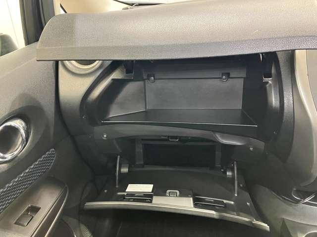 ノート １．２　Ｘ　ＦＯＵＲ　４ＷＤ　メモリーナビ・バックカメラ・ＥＴＣ・インテ（19枚目）