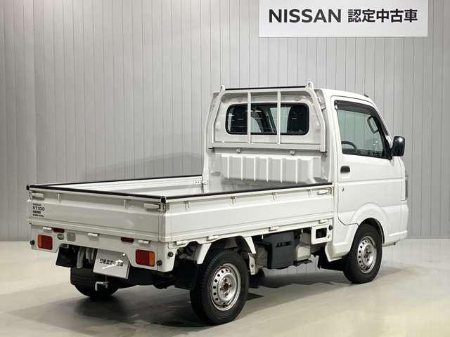 ＮＴ１００クリッパートラック ６６０　ＤＸ　４ＷＤ　純正ラジオチューナー・ヘッドランプレベラ（2枚目）