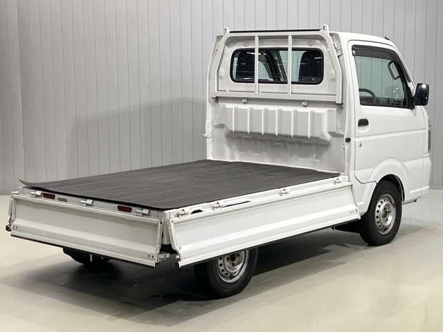 ＮＴ１００クリッパートラック ６６０　ＤＸ　４ＷＤ　純正ラジオチューナー・ヘッドランプレベラ（9枚目）