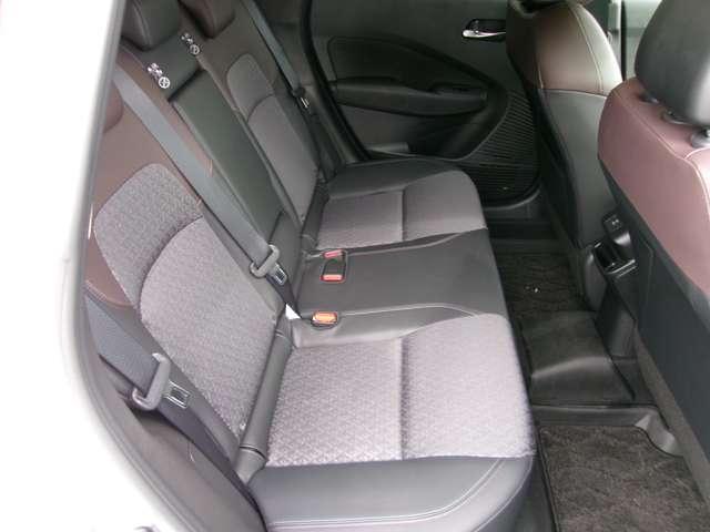 オーラ １．２　Ｇ　ＦＯＵＲ　４ＷＤ　日産コネクトナビ　ＥＴＣ　ドラレコ　ＡＷＩＮ　ワンオーナー車　エマブレ　全周囲　ＬＤＷ　記録簿　アダプティブクルーズ　盗難防止システム　オートエアコン　スマートキー　バックカメラ　ＬＥＤライト　アルミホイール　４ＷＤ　ＥＴＣ車載器　ナビＴＶ　禁煙（20枚目）