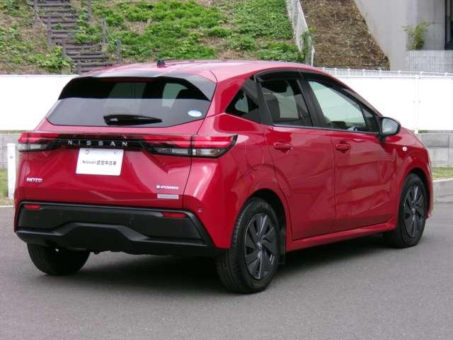 ノート メモリーナビ ETC 踏み間違い防止装置 衝突軽減ブレーキ ワンオーナー LDW バックカメラ インテリキー イモビライザー メモリーナビ ナビTV付き ワンセグTV付き 整備点検記録簿 ETC オートエアコン サイドエアバッグ パワーウインドウ(2枚目)