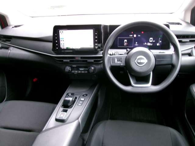 ノート メモリーナビ ETC 踏み間違い防止装置 衝突軽減ブレーキ ワンオーナー LDW バックカメラ インテリキー イモビライザー メモリーナビ ナビTV付き ワンセグTV付き 整備点検記録簿 ETC オートエアコン サイドエアバッグ パワーウインドウ(3枚目)