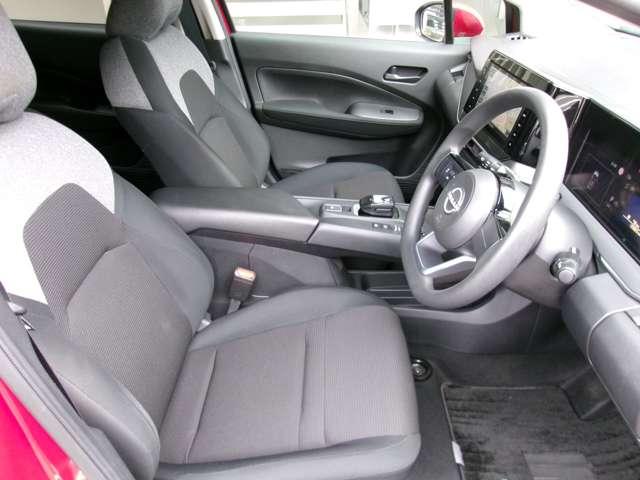 ノート メモリーナビ ETC 踏み間違い防止装置 衝突軽減ブレーキ ワンオーナー LDW バックカメラ インテリキー イモビライザー メモリーナビ ナビTV付き ワンセグTV付き 整備点検記録簿 ETC オートエアコン サイドエアバッグ パワーウインドウ(10枚目)