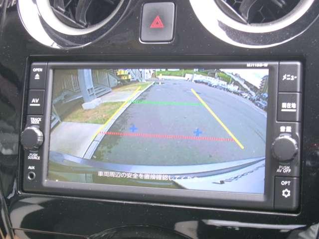 ノート ナビ　ＥＴＣ　エマージェンシーブレーキ　踏み間違い防止装置　記録簿付　Ｒカメラ　運転席助手席エアバック　レーンキープ　ＡＵＴＯエアコン　１オーナー　盗難防止システム　ナビＴＶ　ＡＷ　運転席エアバッグ　キーレスエントリー　ＥＴＣ車載器　パワーウィンドウ　パワステ（5枚目）