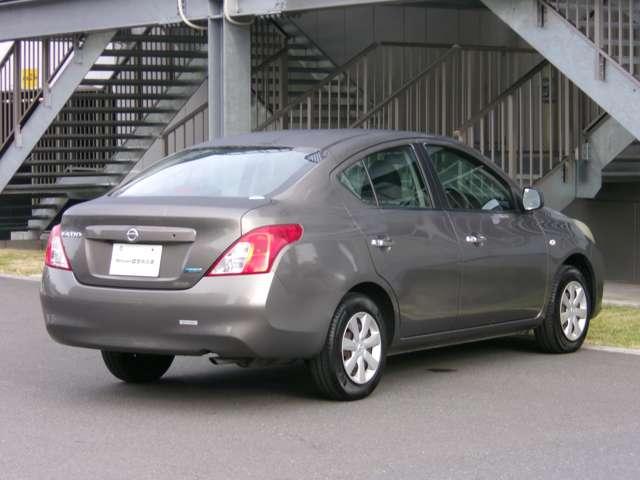 ラティオ メモリーナビ　ＥＴＣ　バックカメラ（2枚目）