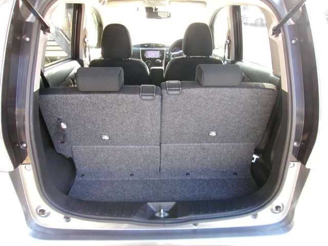 デイズ メモリーナビ　エマージェンシーブレーキ　ナビＴＶ付　全席ＰＷ　ＩＳＴＯＰ　ダブルエアバッグ　ＰＳ　スマキー　Ｂカメラ　ＡＡＣ　盗難防止システム　１オーナー車　アルミホイール　キーフリーシステム　記録簿　ＡＢＳ　１セグＴＶ　メモリーナビ（10枚目）