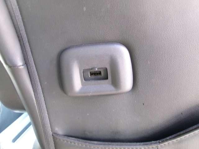 セレナ １．２　ｅ－ＰＯＷＥＲ　ハイウェイスター　Ｖ　防水シート　リアモニター　プロパイロット　３６０°カメラ　エマジェンシーブレーキ　１オナ　スマキー　バックカメラ　ＬＥＤ　レーンアシスト　点検記録簿付　ＥＴＣ　ドラレコ　イモビ　サイドカーテンエアバック　フルオートエアコン　アルミホイール（15枚目）