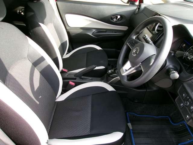 ノート 1.2 e-POWER X Vセレクション メモリーナビ ETC ドラレコ アラウンドカメラ ワンオ-ナ-車 運転席助手席エアバック エアバッグ 衝突被害軽減装置 イモビライザー LEDヘッドライト パワーウインドウ レーンアシスト ETC アルミホイール スマートキー(13枚目)