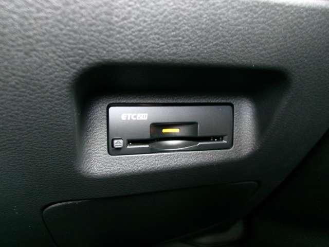 エクストレイル 1.5 G e-4ORCE 4WD 日産コネクトナビ ETC ドラレコ 1オーナー パークアシスト LEDヘッドランプ ナビTV スマートキー レーダークルーズ LKA キーフリー ETC 4WD アルミホイール メモリーナビ 記録簿 ドライブレコーダー バックカメラ(6枚目)